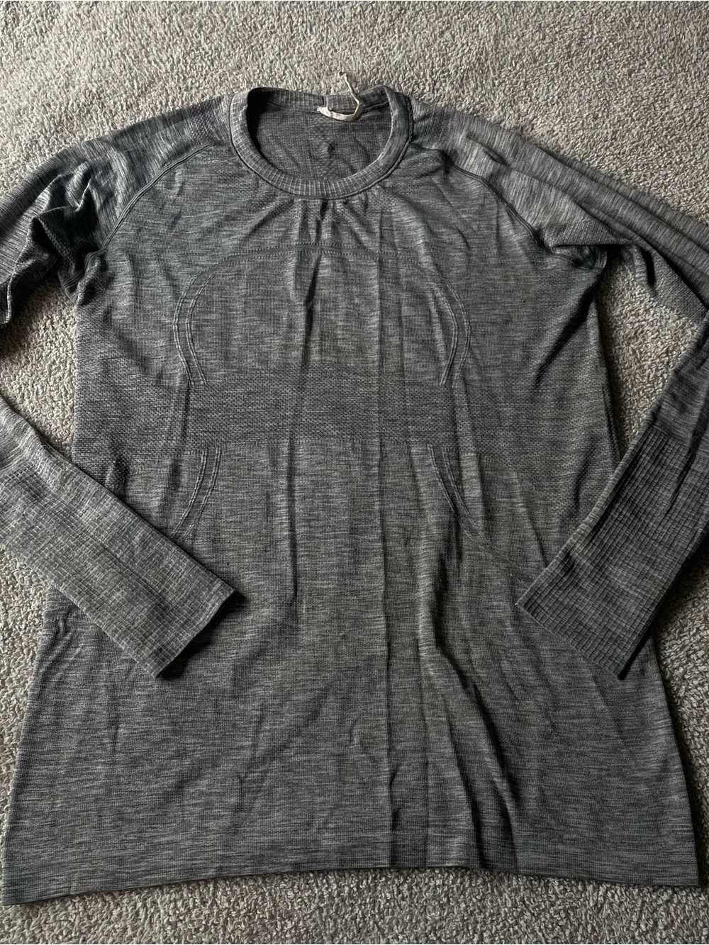 Lululemon athletica Swiftly Heathered Gray Long-sleeves Size 12
